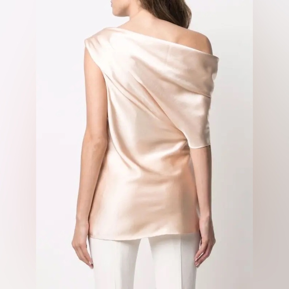 ACLER
Bonham One-Shoulder Top Elegant Satin Off-Shoulder Top - Picture 6 of 11